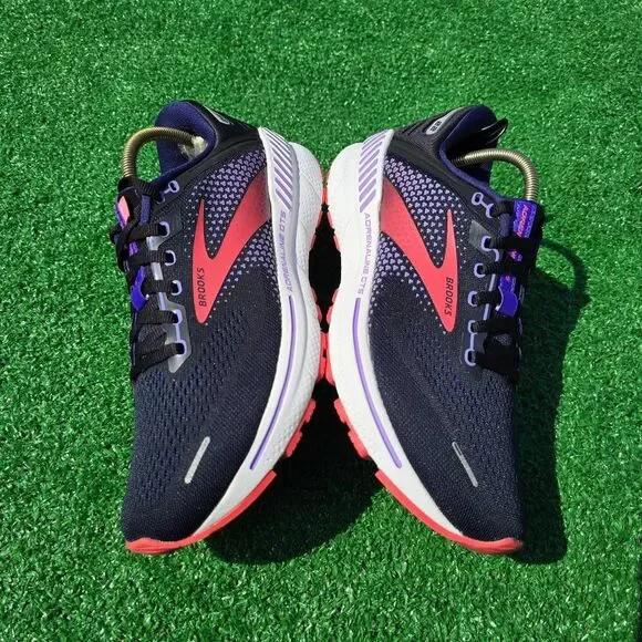 Brooks adrenaline GTS 22 - Women's Runnig shoes - Size 9 - Picture 8 of 11